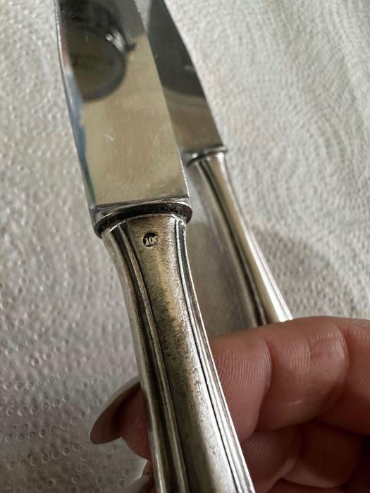 24 buc  placate în argint 100 ,lingurițe cuțite furculite