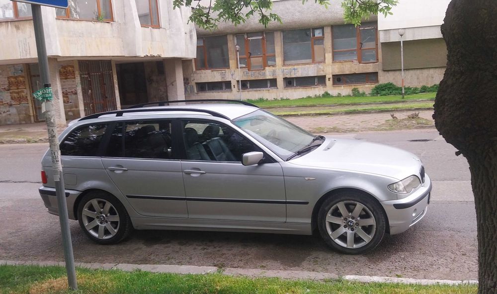 BMW E46 330XI 2004g