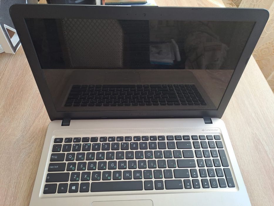 Продам ноутбук ASUS