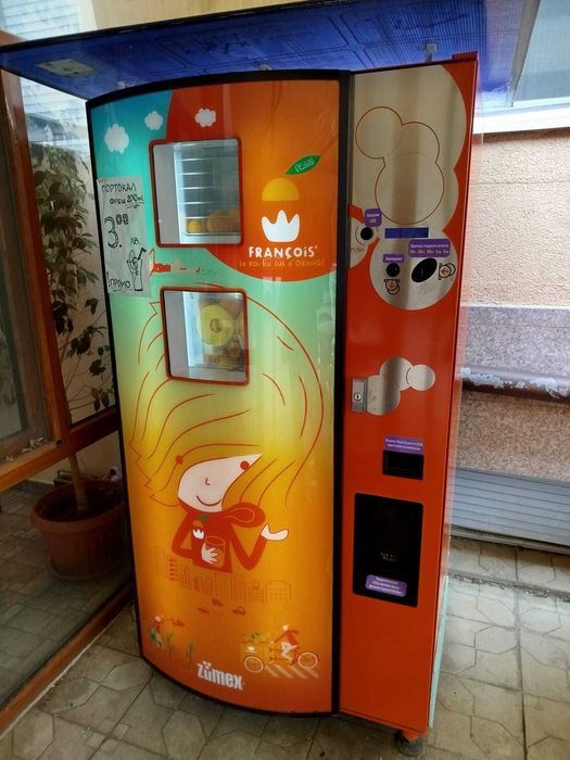 Zumex вендинг автомат за фреш от портокали