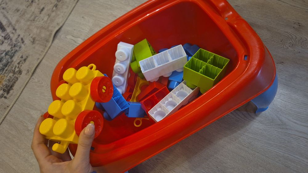 Детска играчка маса с лего за малки деца +-2 години