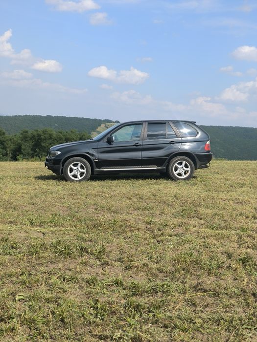 Vând BMW X5 2005
