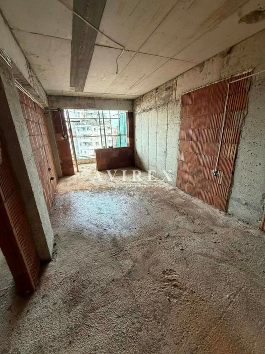 Оферта 58342 - Тристаен апартамент в кв. Христо Смирненски срещу