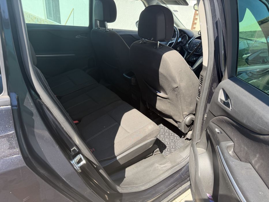 Opel Zafira 2013