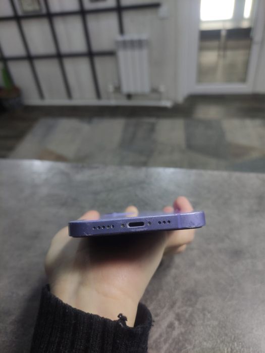 Продам Iphone 12 64гб память