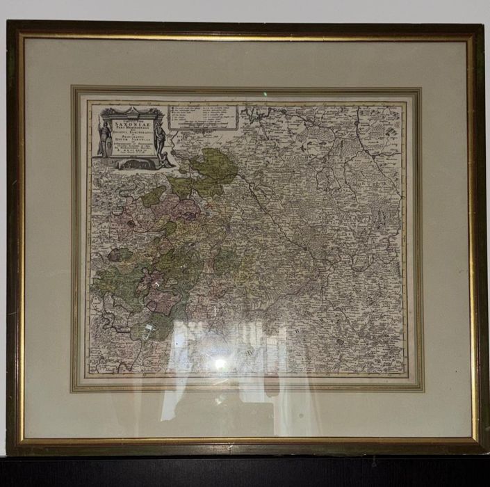 Tablouri  vechi pânză și hărți