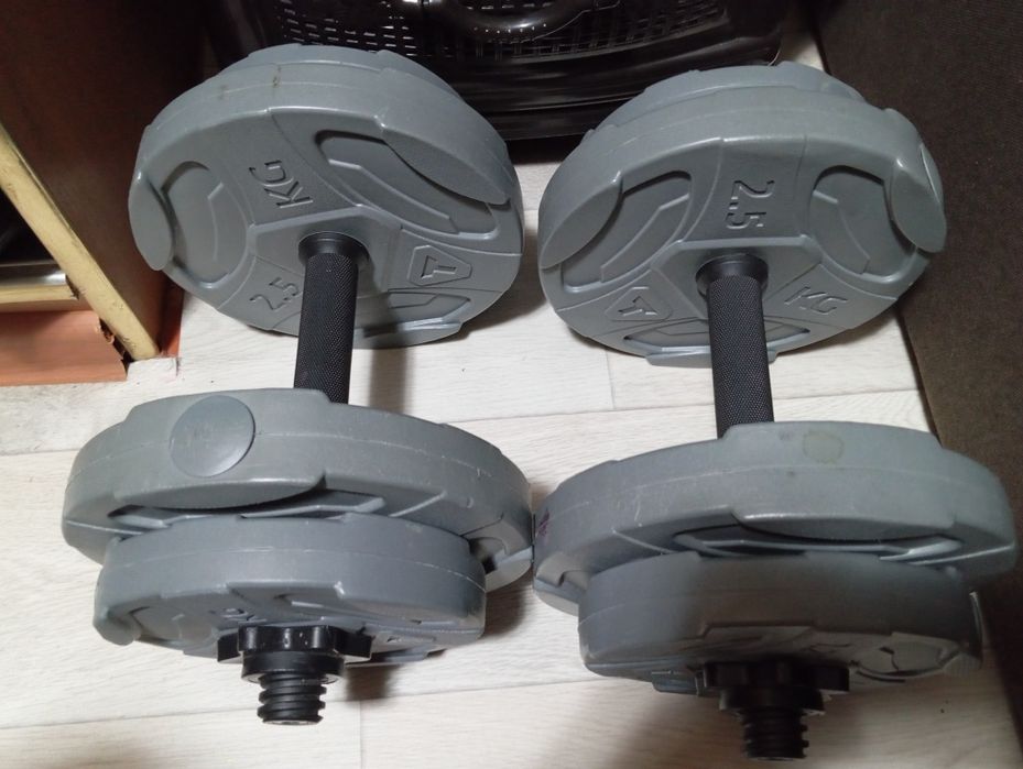 Гантели по ±10 кг