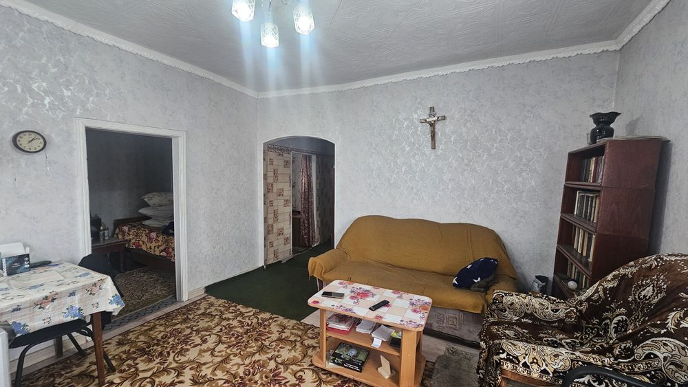 Продам 4х-комнатный дом район Зашита