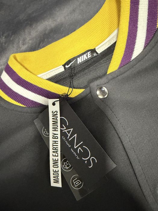 Бомбер Lakers Size: XL