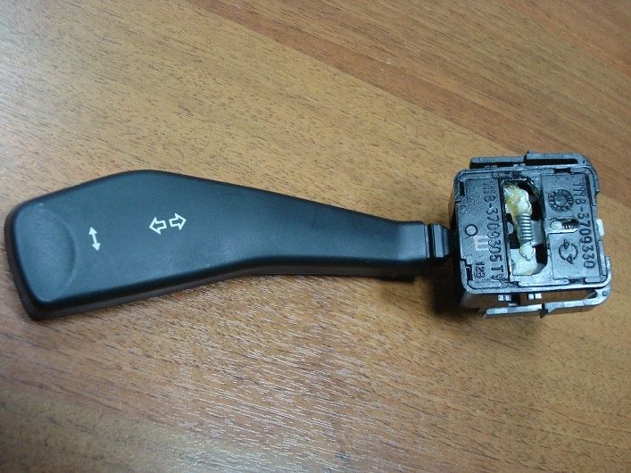 Подрулевой переключатель