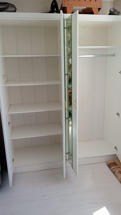 Продам шкаф в идеальном состоянии