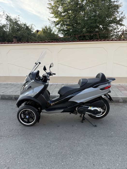 Piaggio mp3 500 LT cat B