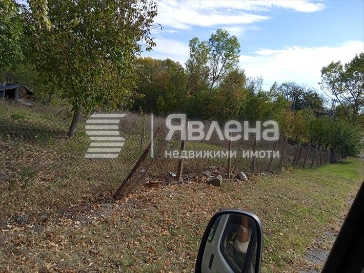 Продава се Къща в с. Робово, Област Ямбол - 42 кв.м за 191 €/кв.м - Снимка #3