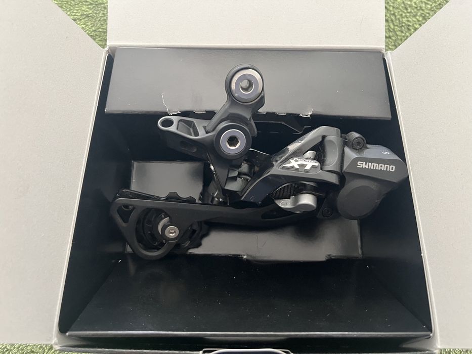 Заден дерайльор SHIMANO