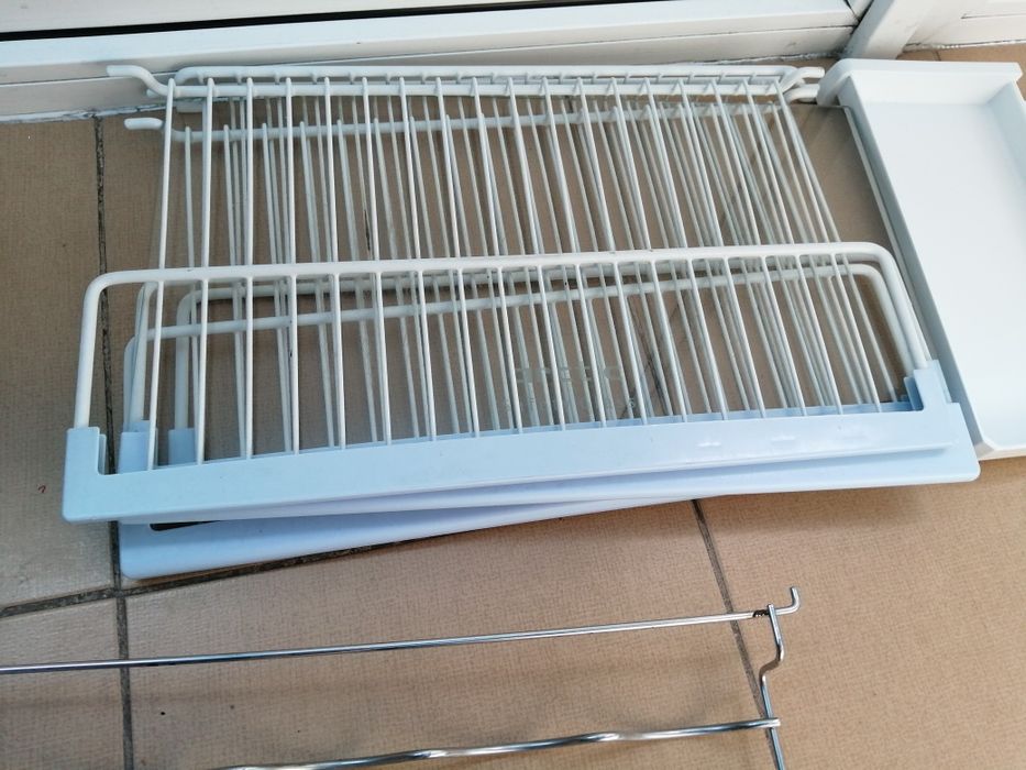 Combină frigorifică Arctic, componente