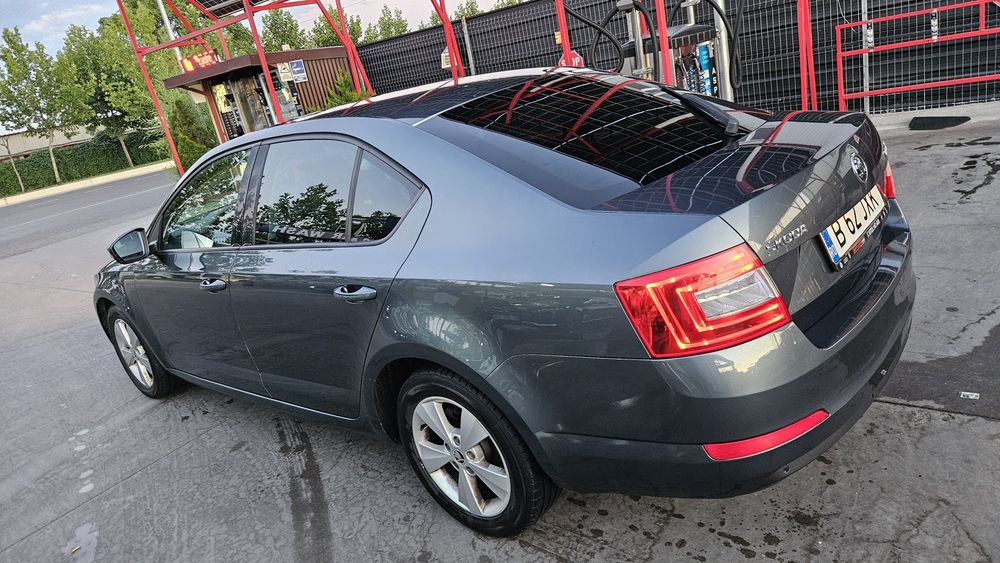 SKODA Octavia 2014 — imagine 3