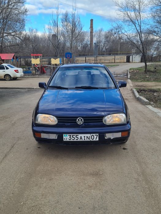 Volkswagen Golf 3 1.8