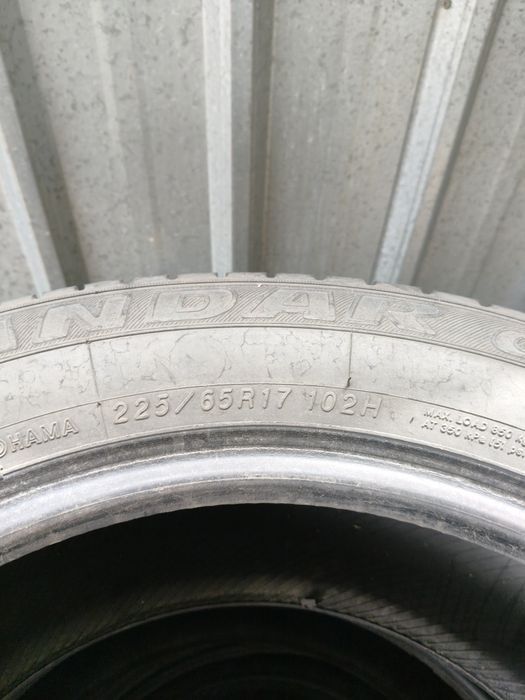 Продам резину 225/65/17