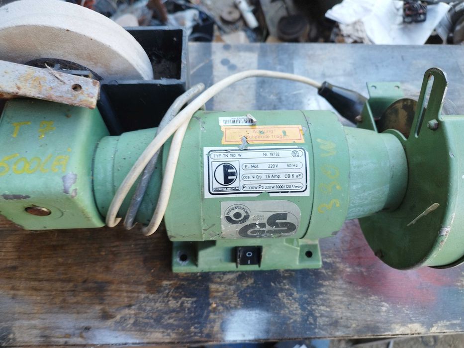 Tocilă electrica cu Polizor 330 wați