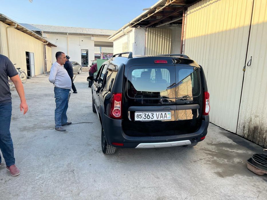 Lada Largus 2020 65ming probeg Metan