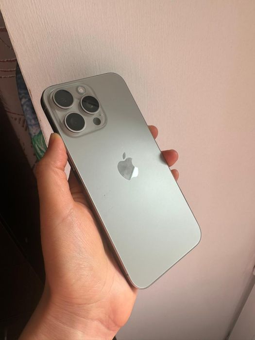 Iphone 15 pro max 256 гб 89%