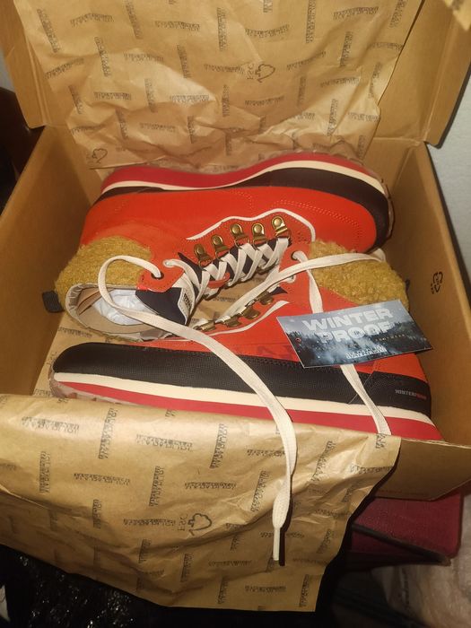 Нови зимни обувки NAPAPIJRI 39 номер