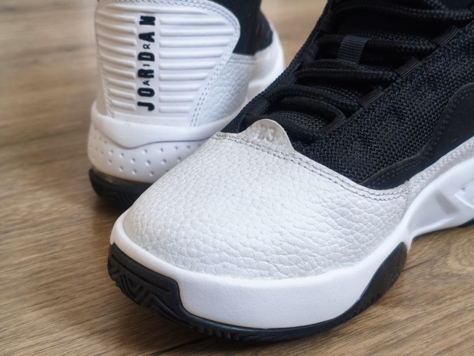 НОВИ Nike Air Jordan Max Aura 2 36.5 (CN8094-100) – нови, оригинални