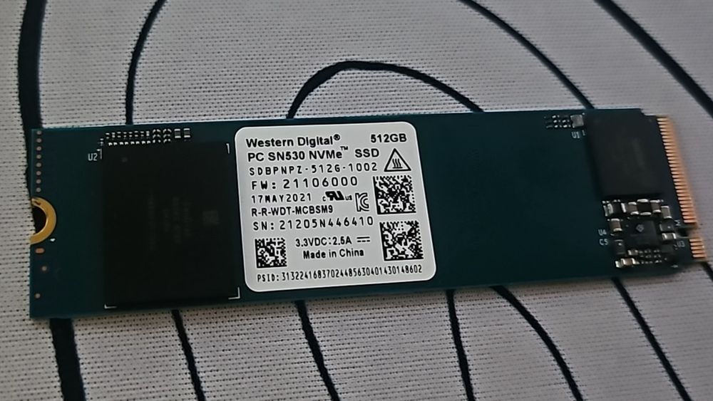 Продам Ssd nvme 512gb