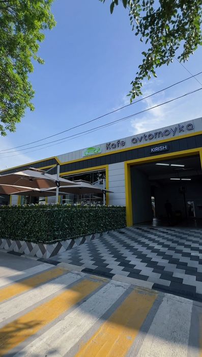 Kafe avtomoyka сотилади олд томонни узини