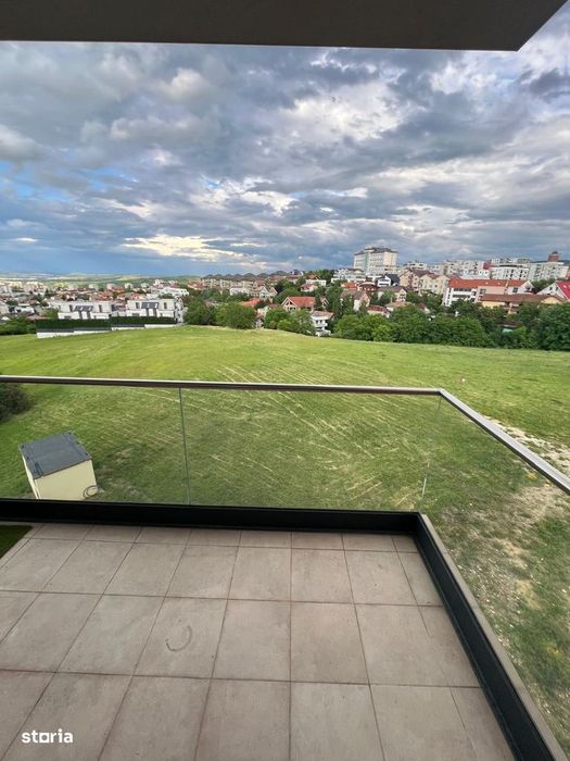 Apartament elegant cu 3 camere,vedere superbă, garaj, Andrei Mureșanu