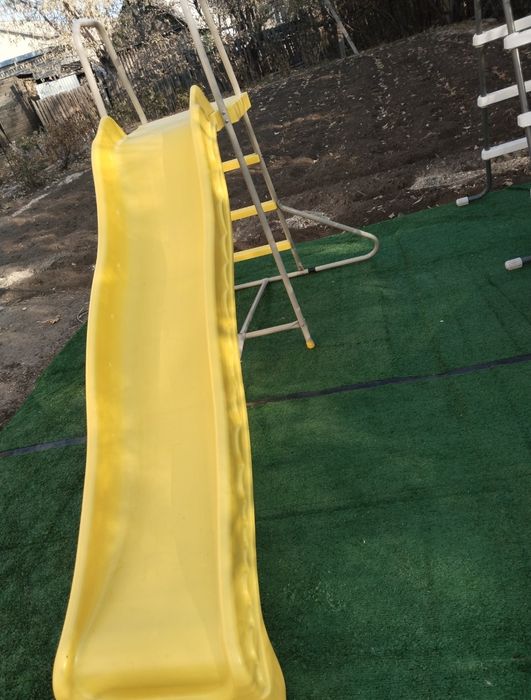 Горка детская жёлтая