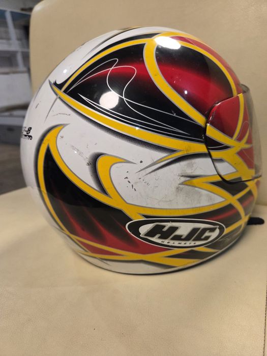 ДВЕ каски за мотор HJC размер M + незнайна