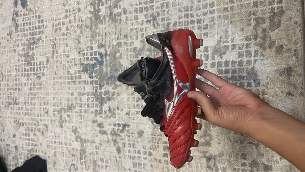 Бутсы mizuno 39 размер