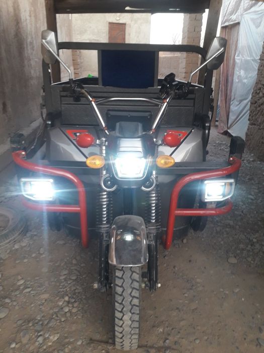 Elektr motosikl sotiladi holati yangi