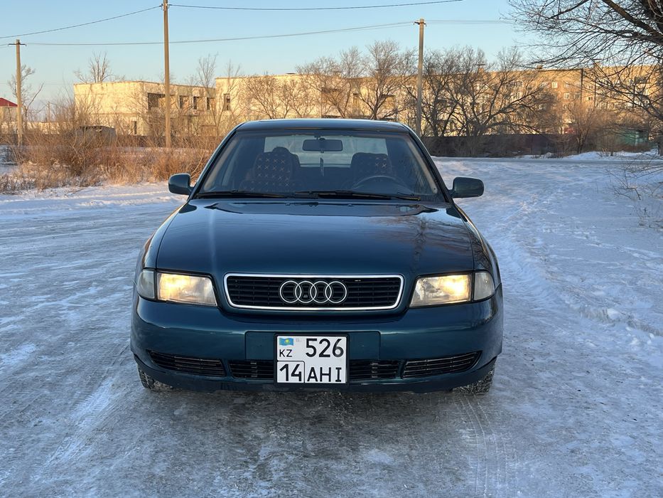 Audi a4 b5 1.8 торг есть