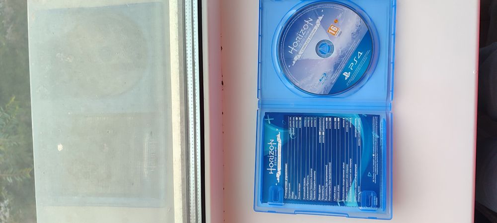 Б/У Диск Horizon Zero dawn complete edition на пс4