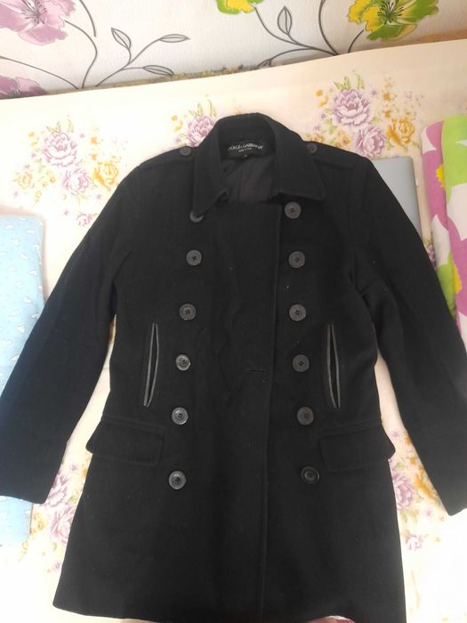 Мужское черное пальто