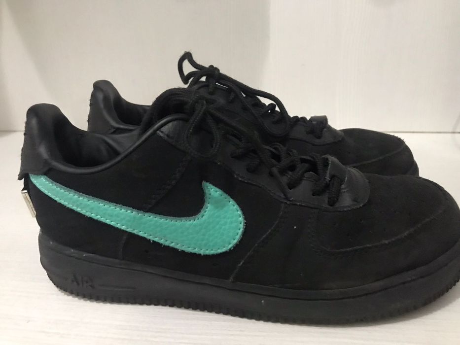 Крассовки унисекс 39 размер