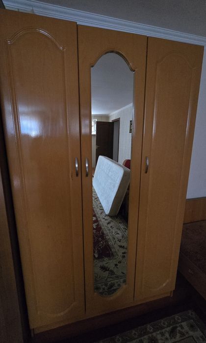 Отдам даром бу мебель