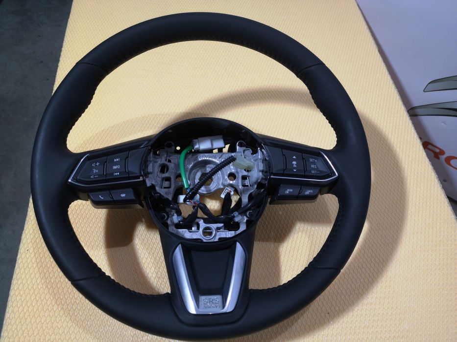 Volan piele comenzi volan padele Mazda 6 2019
