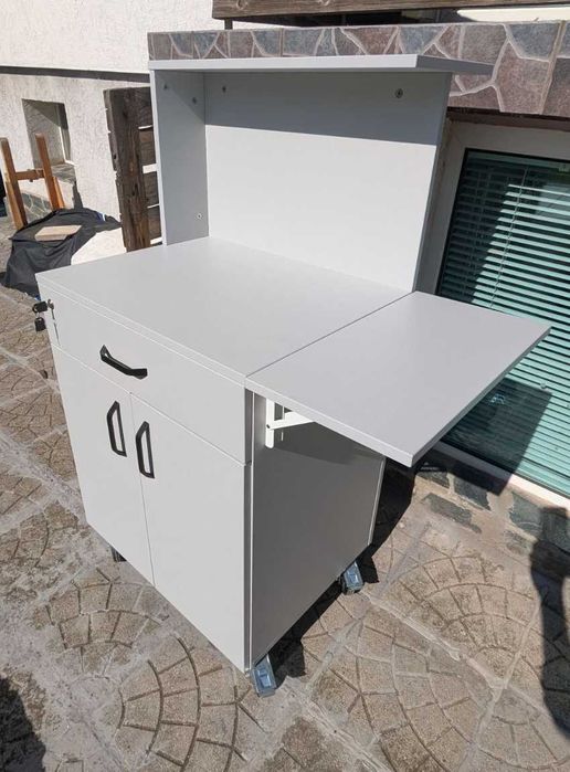 Работен шкаф по поръчка