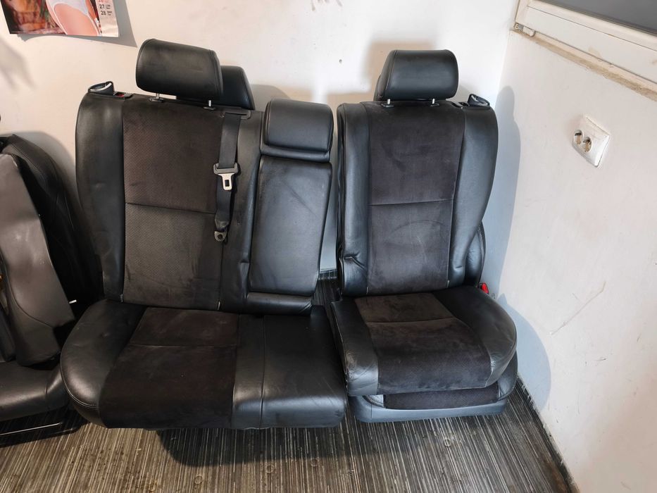 Interior piele/alcantara Toyota Avensis T25 2004-2009