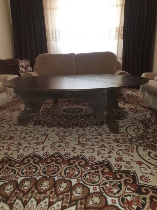 Dumaloq stol sotiladi