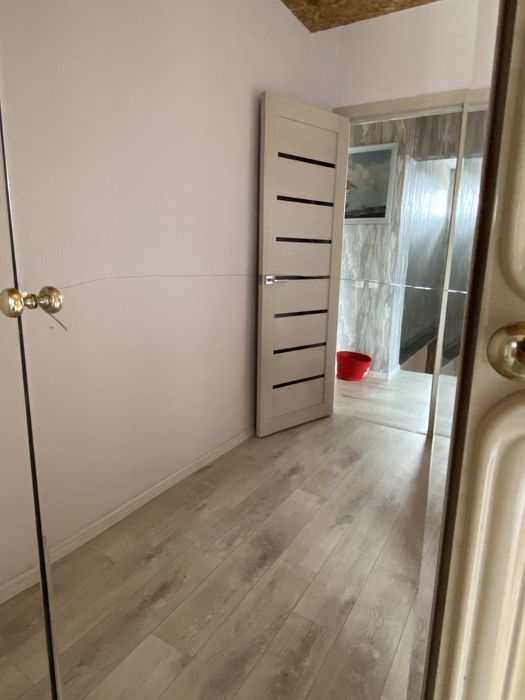 Продам спальный гарнитур срочно