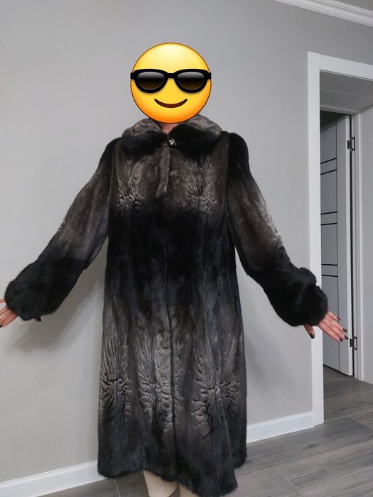 Продам норковую шубу