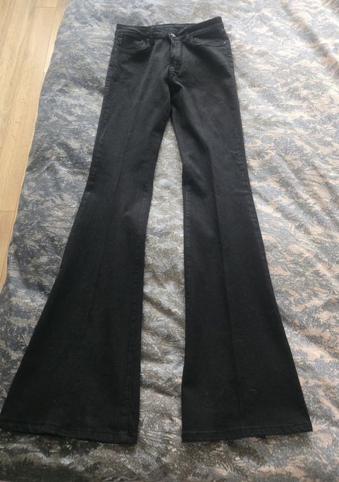 Чисто нови дънки Lefon