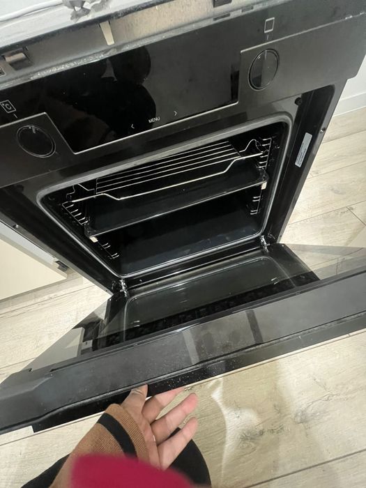 Духовка Hansa (новая)