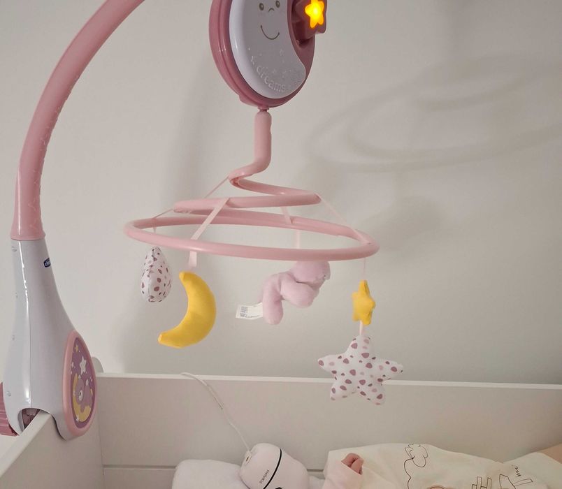 Музикална въртележка за кошара