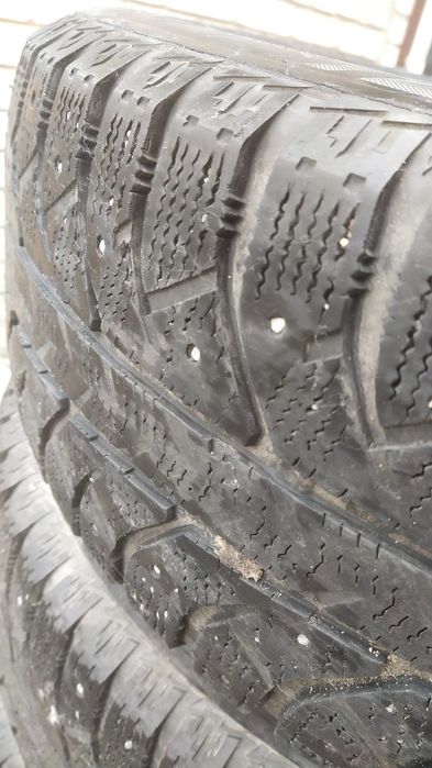 Зимние  шины б/у