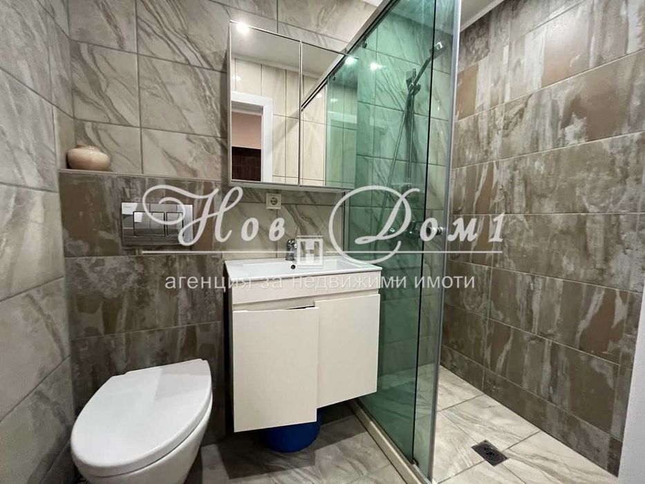 Дава се под наем Тристаен апартамент в Варна, Цветен квартал - 80 кв.м за 612 € - Снимка #13